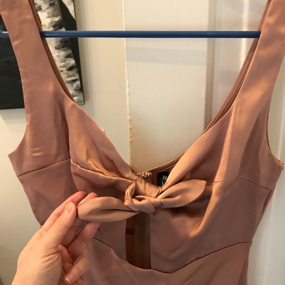 Silky slip dress with cutout detailing - Picture 2 of 4